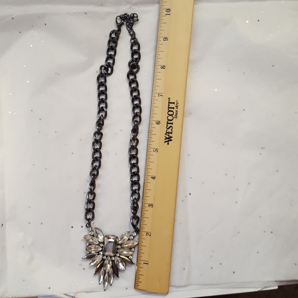 Statement necklace - Picture 4 of 4